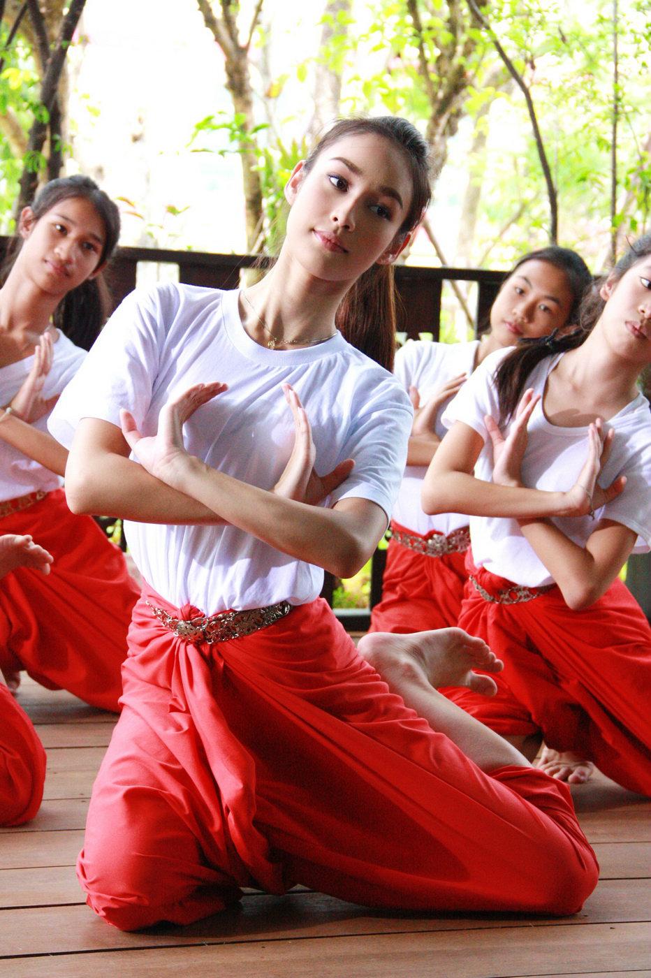 นาว ทิสานาฏ ศรศึก