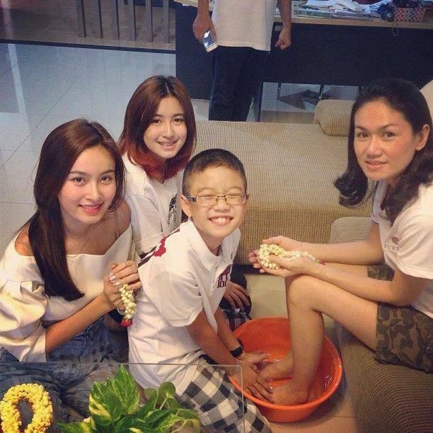 บี น้องสาว ปอย ตรีชฎา