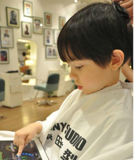 เด็กหน้าเหมือน นิชคุณ