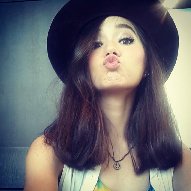 วี วิโอเลต