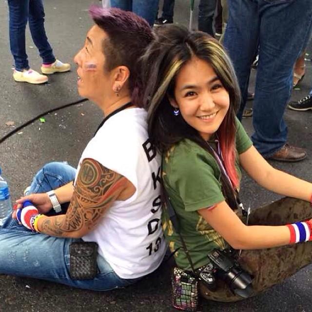 นกหวีดดารา