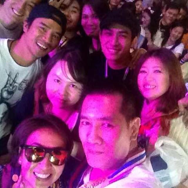 นกหวีดดารา