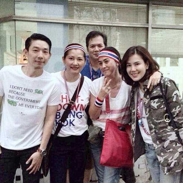 นกหวีดดารา