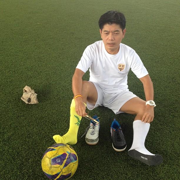 กนก รัตน์วงศ์สกุล