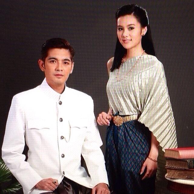 บุศ บุศย์สิริ