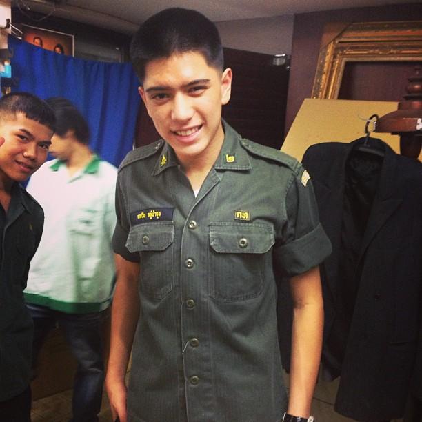 นักศึกษาวิชาทหารหล่อ