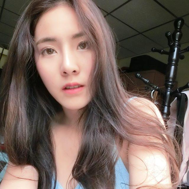 น้องน้ำหวาน ม.กรุงเทพ