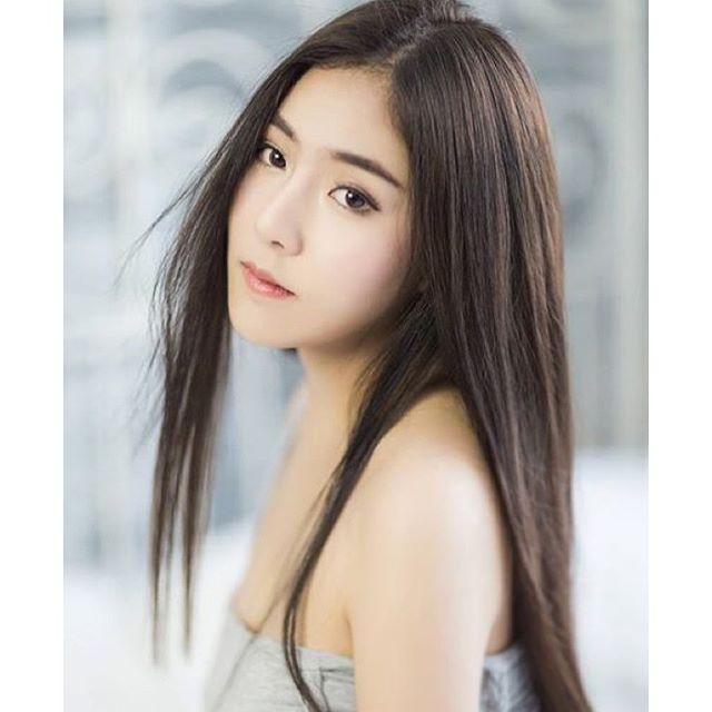 น้องน้ำหวาน ม.กรุงเทพ