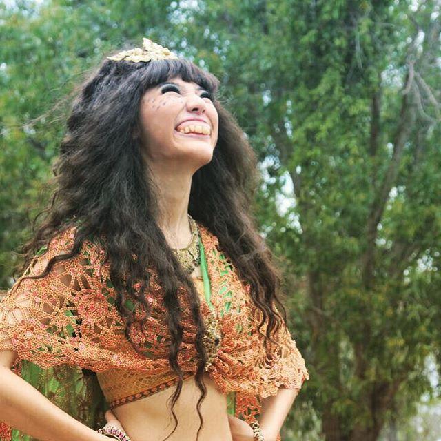 เดียร์ ดาริน