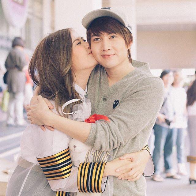 น้องสาวกอล์ฟ ไมค์ รับปริญญา 