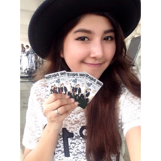 ลูกสาวโน้ต เชิญยิ้ม