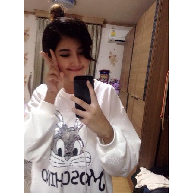 ลูกสาวโน้ต เชิญยิ้ม