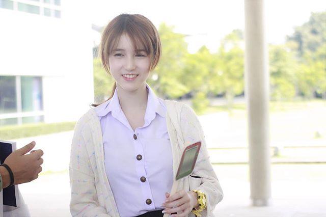 โยชิ