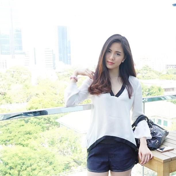 บุ๊ค โอลีฟส์