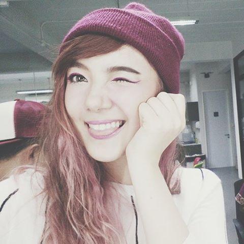 พลอยชมพู