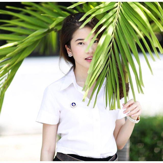 ฝน ศนันธฉัตร  