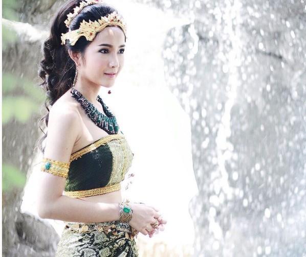 การ์ตูน - ฑรัญภัค