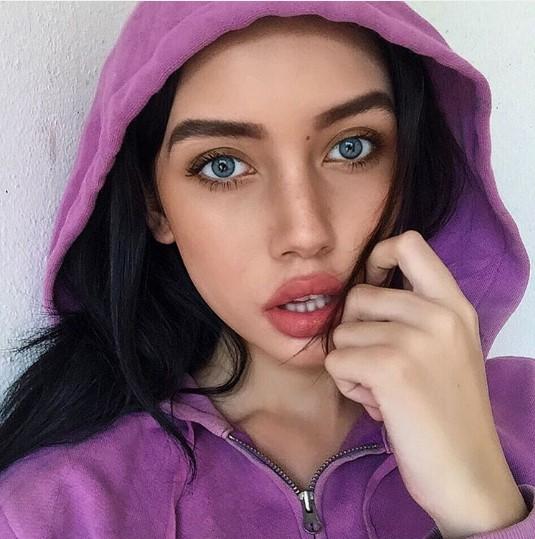 อลิสา จณิน