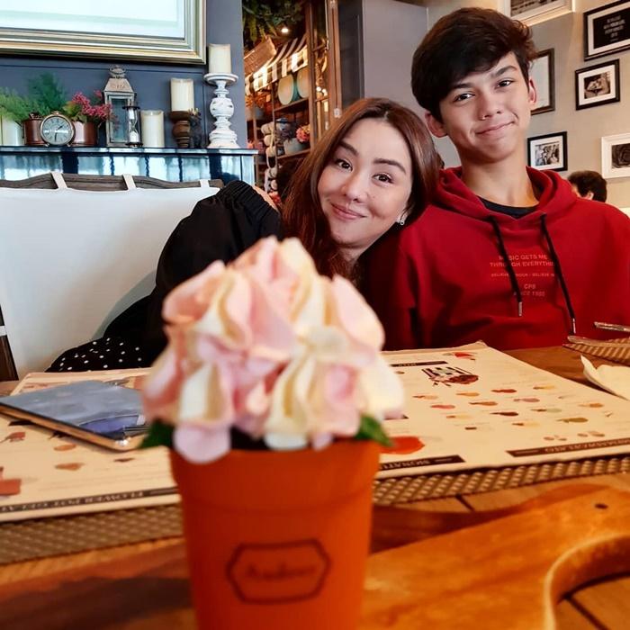 ทิกเกอร์ อชิระ 