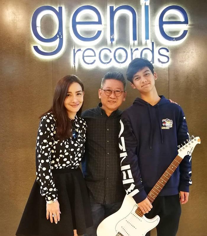 ทิกเกอร์ อชิระ 