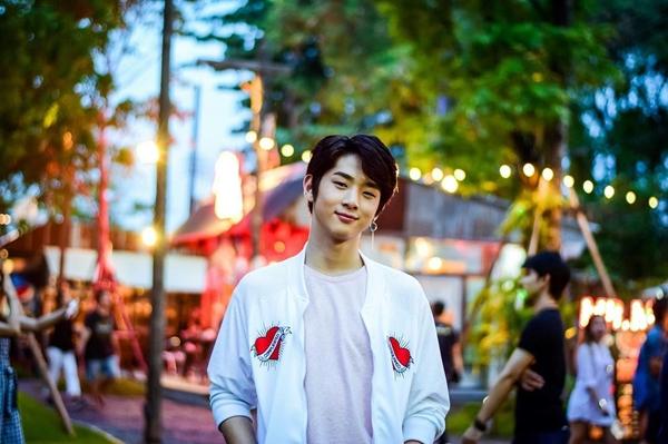 เบสท์ ชลสวัสดิ์