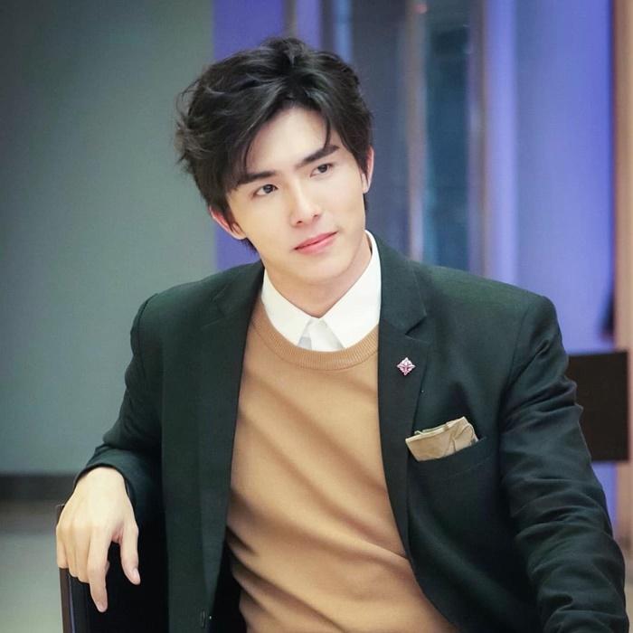 บูม จิรัชพิสิษฐ์ 