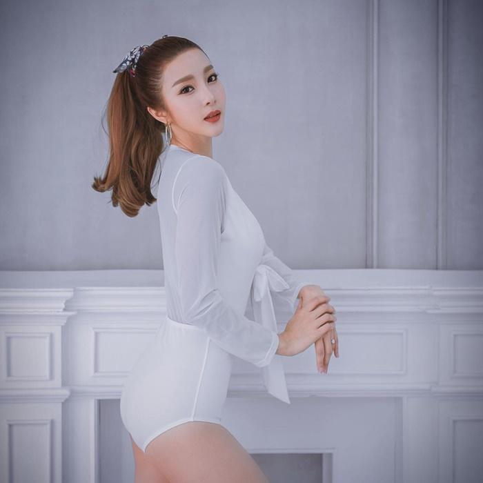 เนย วรัฐฐา