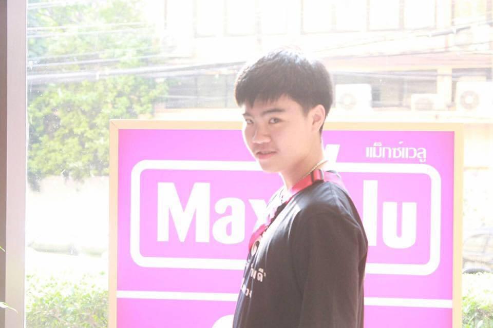 นายสิทธิชาติ มลิวัลย์