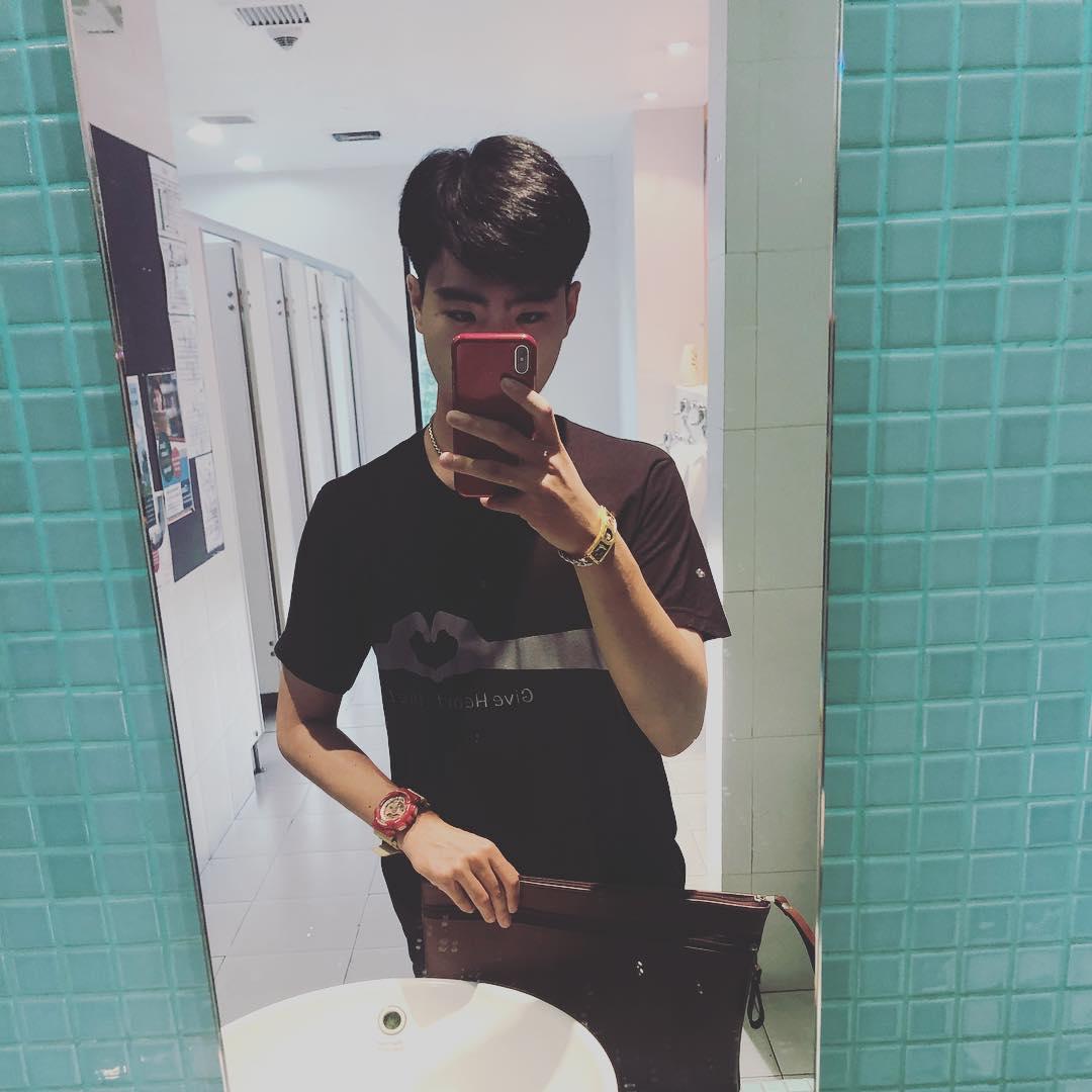 นายสิทธิชาติ มลิวัลย์