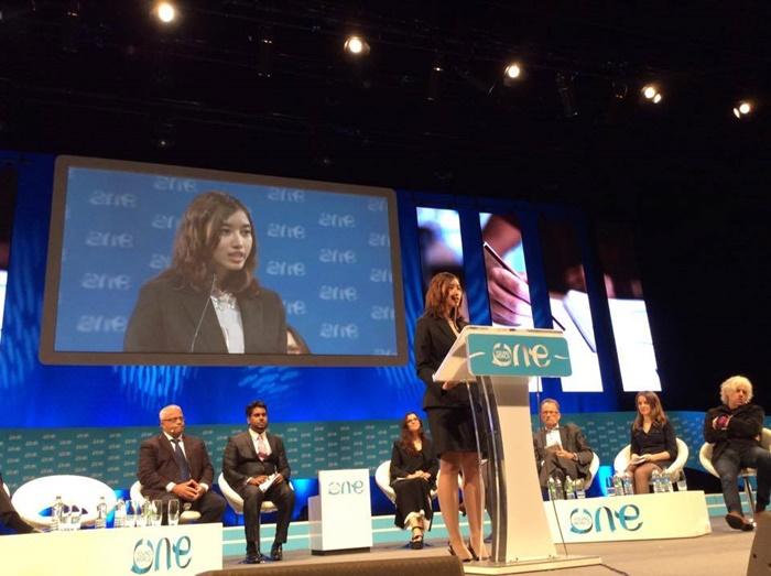 เพชรชมพู กิจบูรณะ