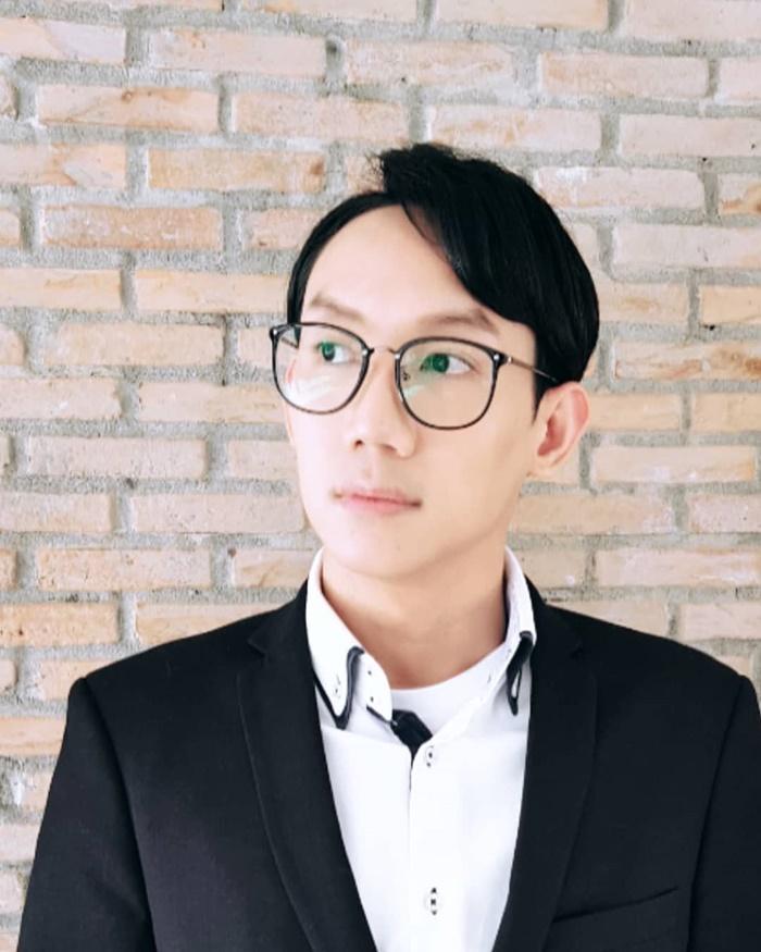 ปลื้ม-สุรบถ หลีกภัย