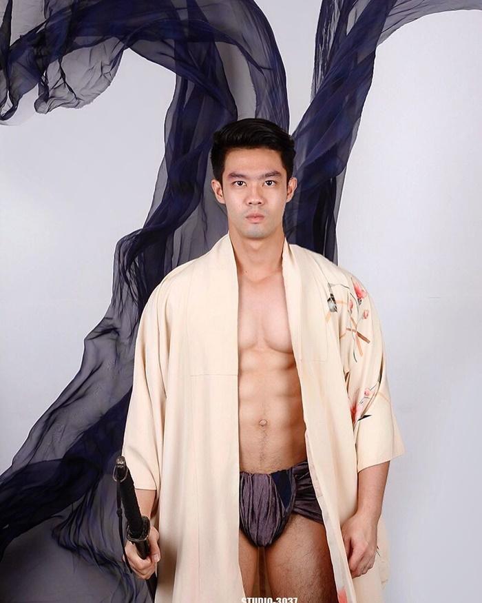 หมอแอมป์ ธัชกร