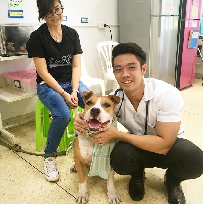 หมอแอมป์ ธัชกร