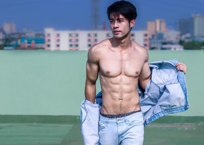 หมอแอมป์ ธัชกร