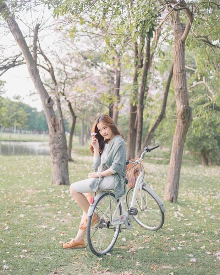 Aueyauey เอ๋ยเอ้ย