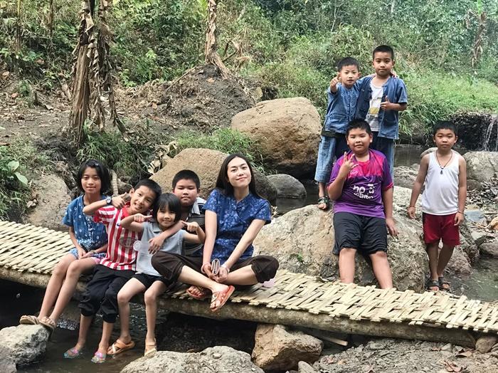 ครูอุ้ม