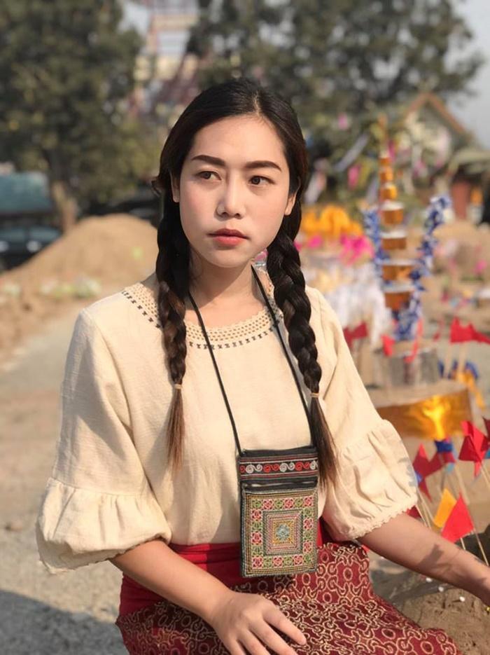 ครูอุ้ม