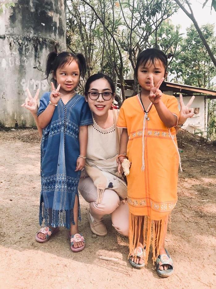 ครูอุ้ม