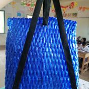 กระเป๋านักเรียนจากเชือกฟาง