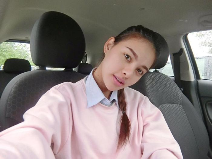 พลอย พีรชาดา