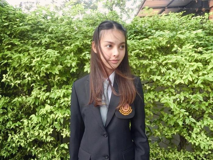 พลอย พีรชาดา