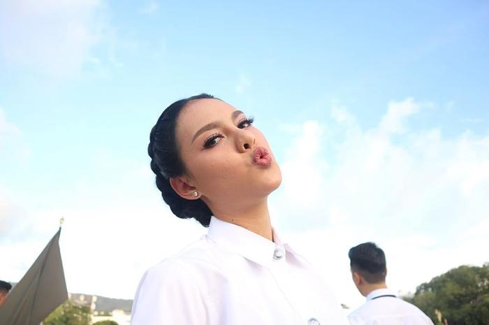 พลอย พีรชาดา