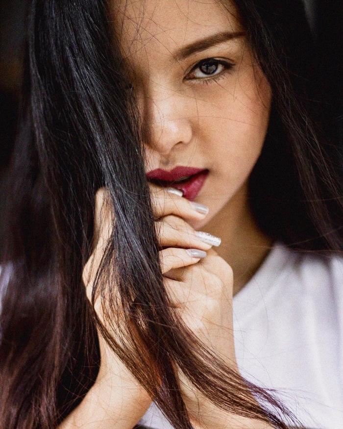 พลอย พีรชาดา