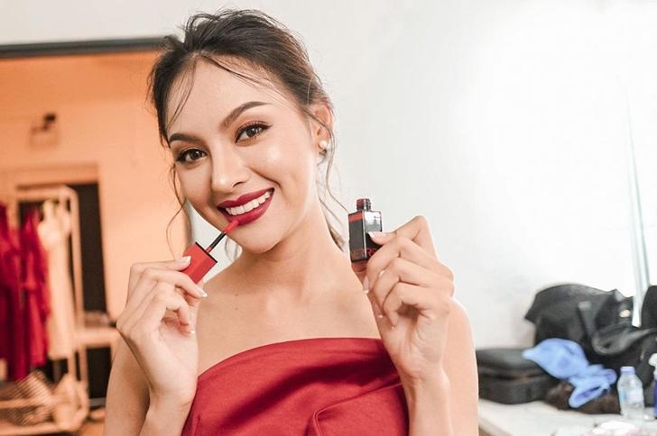 พลอย พีรชาดา