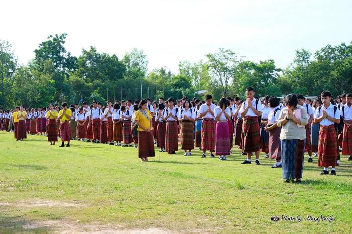 โรงเรียนกระเทียมวิทยา