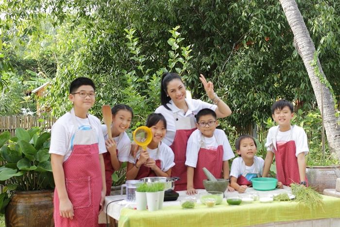 ลูกชาย อรอนงค์ ปัญญาวงศ์