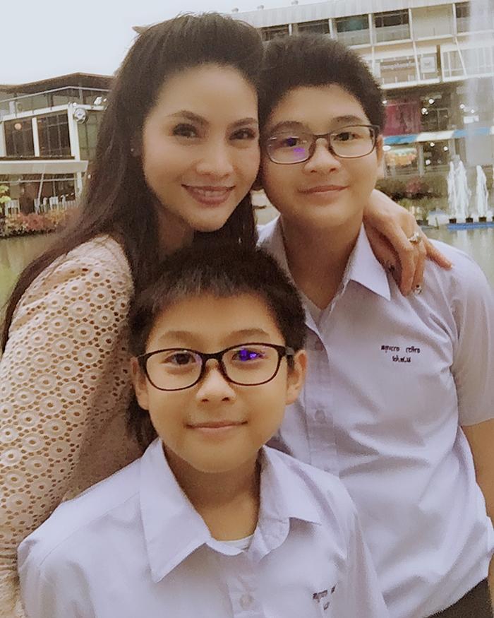 ลูกชาย อรอนงค์ ปัญญาวงศ์