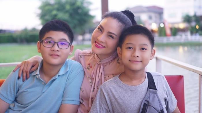 ลูกชาย อรอนงค์ ปัญญาวงศ์