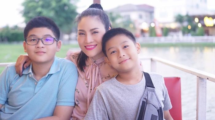 ลูกชาย อรอนงค์ ปัญญาวงศ์