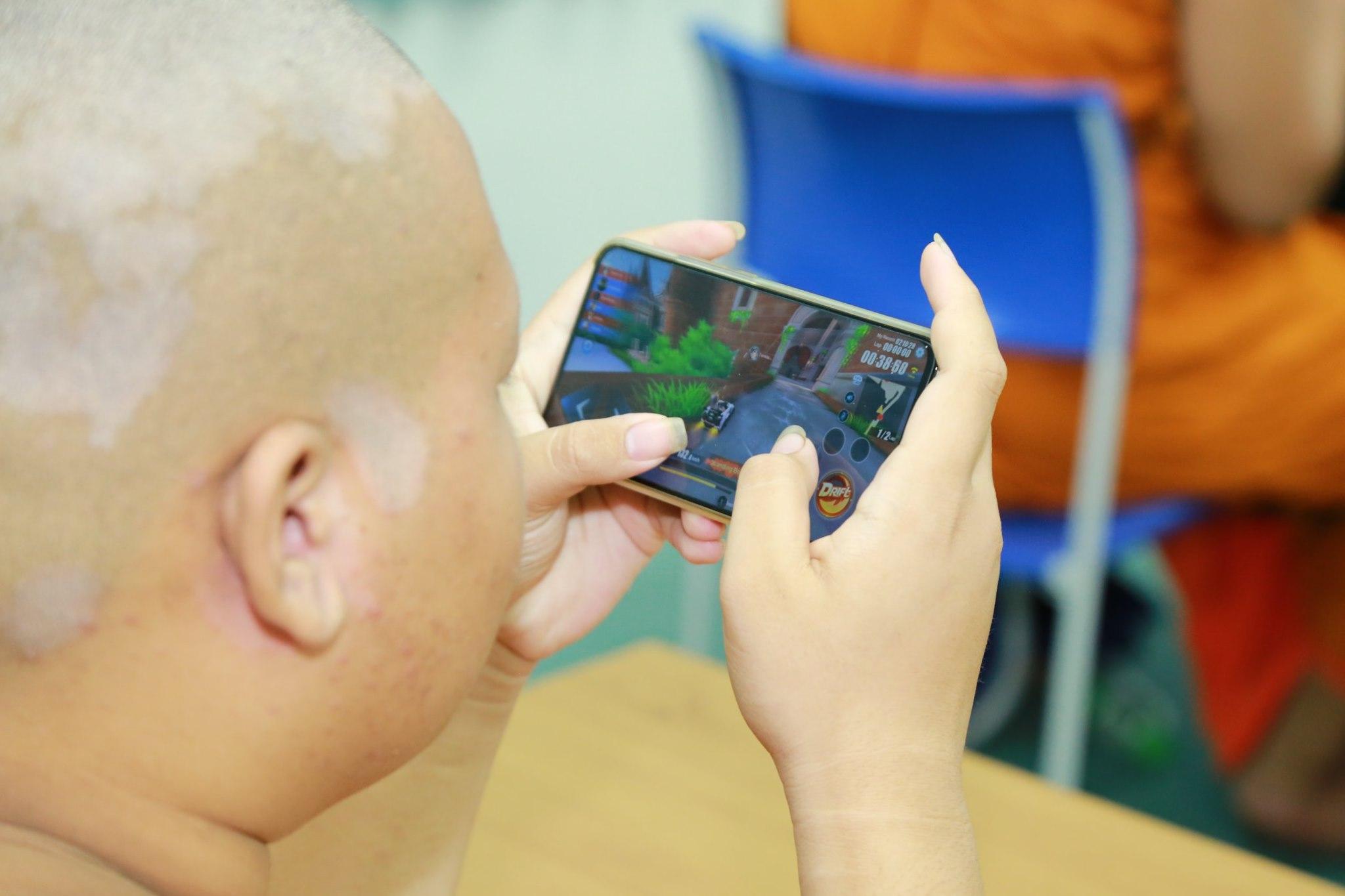 สามเณร ROV